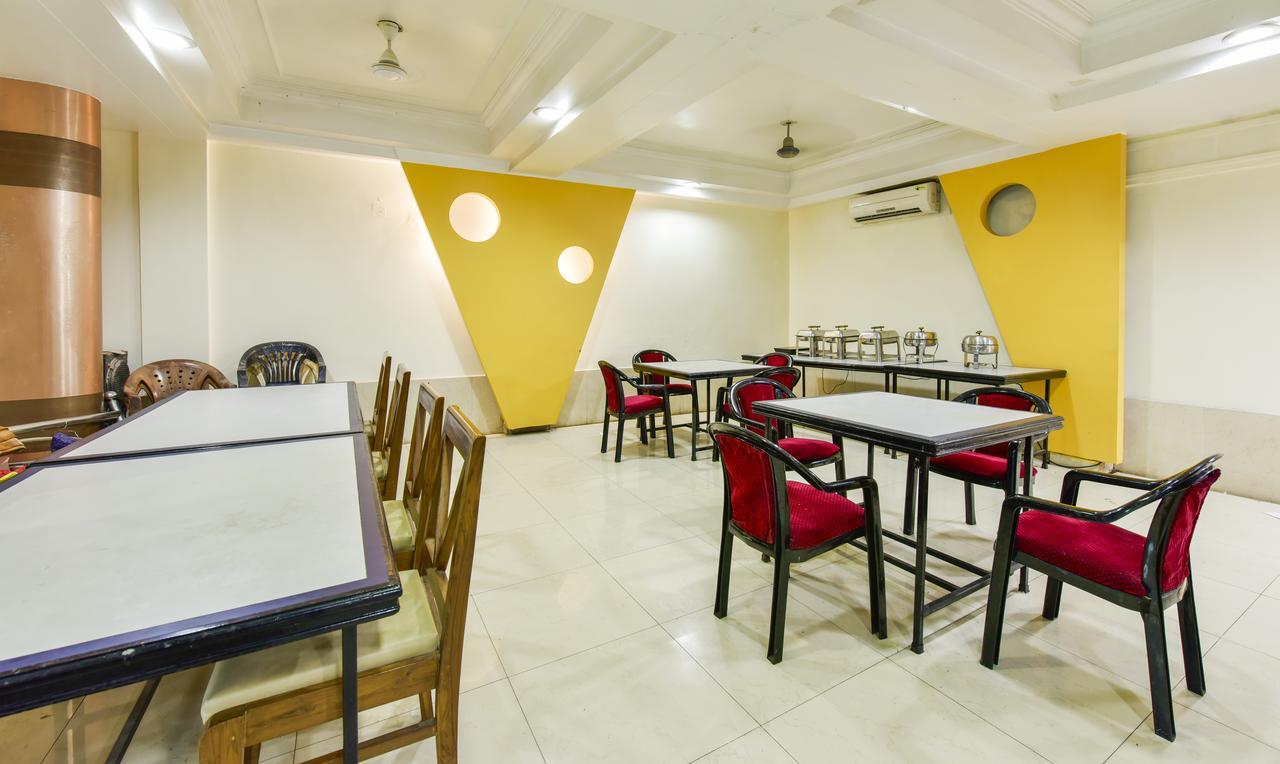 Hotel Kanishka Raipur  Ngoại thất bức ảnh