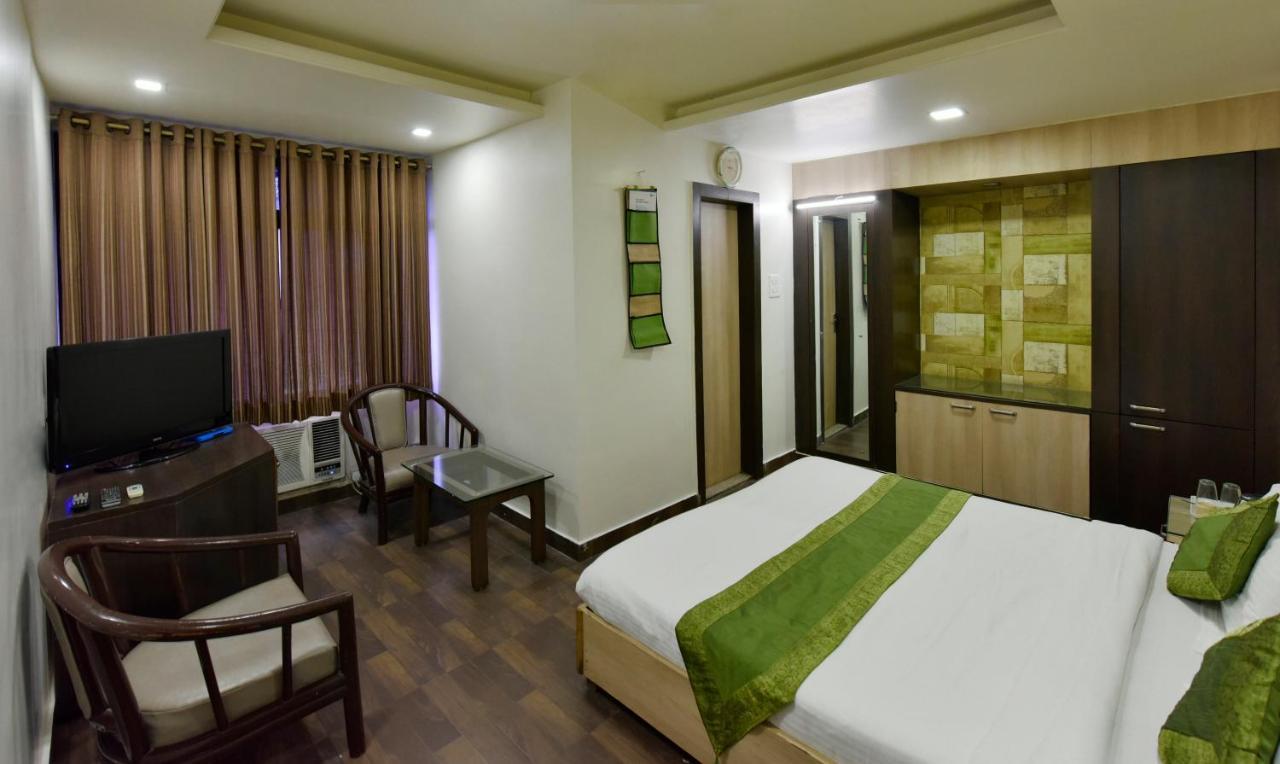 Hotel Kanishka Raipur  Ngoại thất bức ảnh