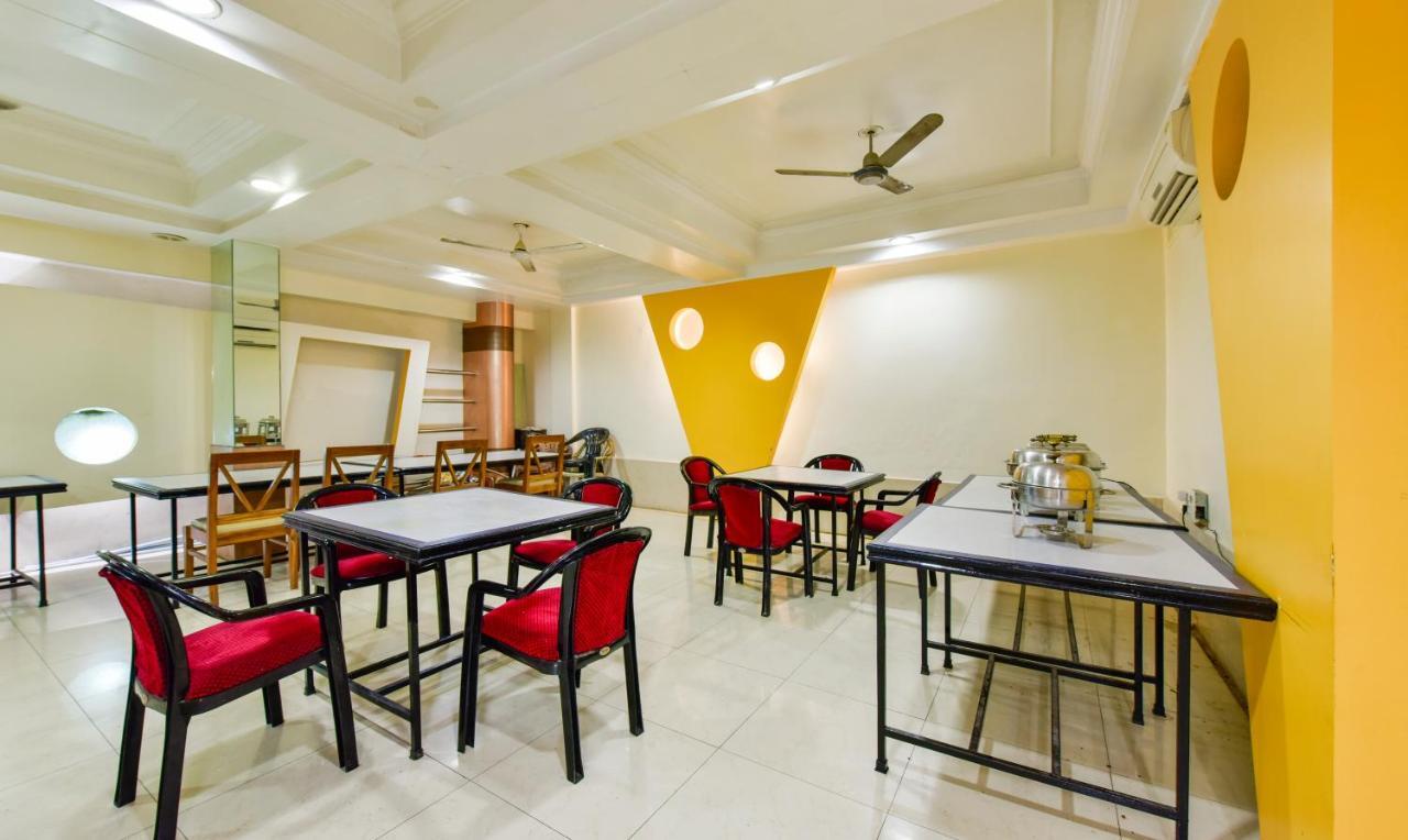 Hotel Kanishka Raipur  Ngoại thất bức ảnh
